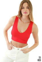 Cargar imagen en el visor de la galería, Plunge V-Neck Crop Top