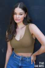 Cargar imagen en el visor de la galería, Plunge V-Neck Crop Top