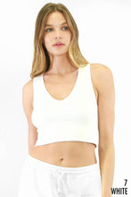 Cargar imagen en el visor de la galería, Plunge V-Neck Crop Top