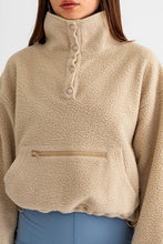 Load image into Gallery viewer, Pocket Detail Boxy Fleece Pullover Sweater
