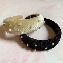 Load image into Gallery viewer, Silky Velvet Pearl Headband
