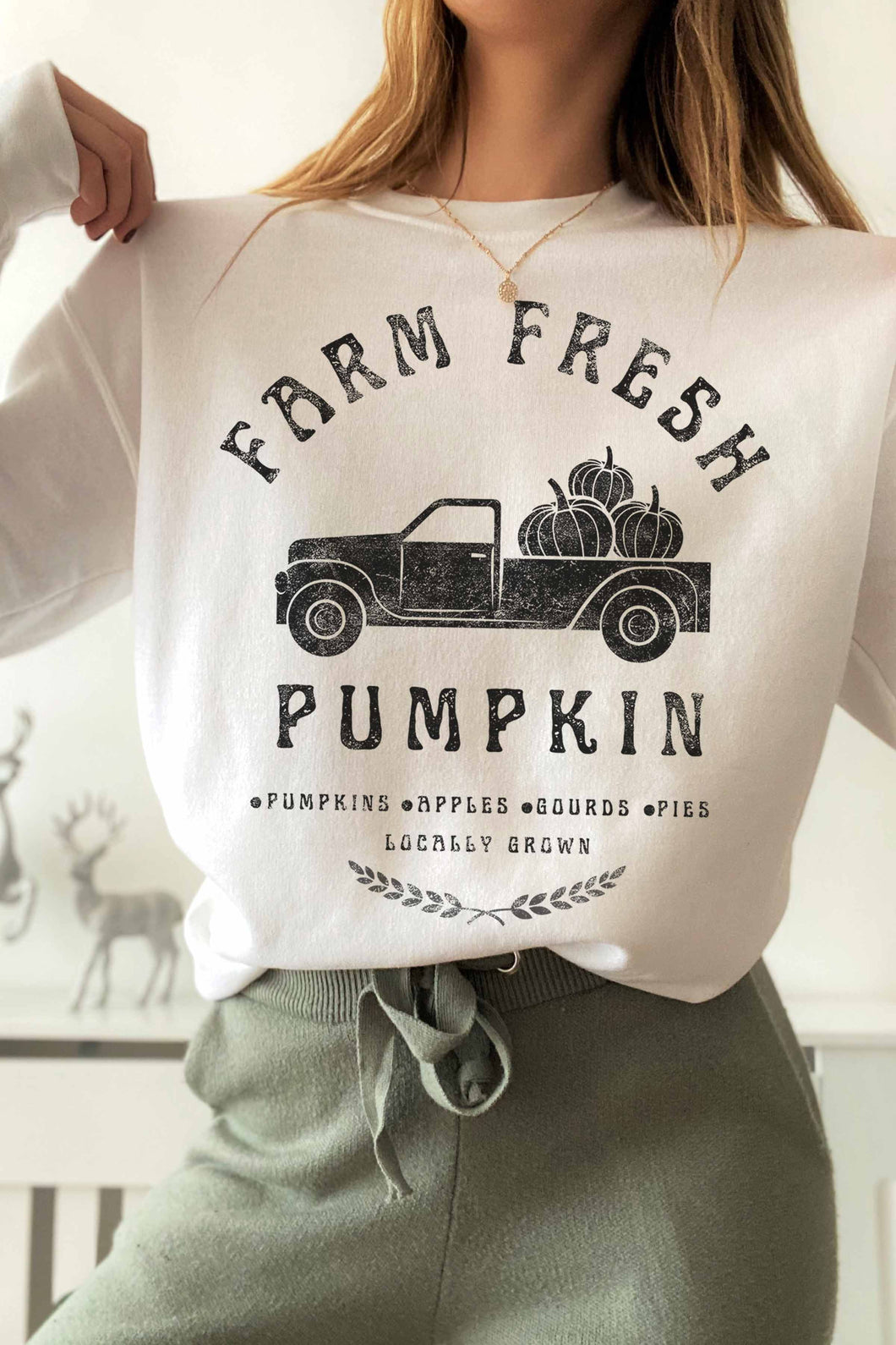 Farm Fresh Pumpkin Crew BLACK