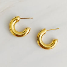 Load image into Gallery viewer, Smaller Polished Hollow Hoop Earrings
