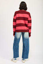 Cargar imagen en el visor de la galería, OVERSIZED STRIPED JUMPER
