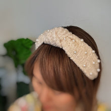 Load image into Gallery viewer, Pearl And Tweed Knotted Headband
