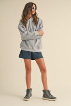 Cargar imagen en el visor de la galería, Cozy Fleece Oversized Pullover Hoodie
