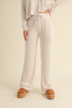 Cargar imagen en el visor de la galería, Soft Brushed Hacci Wide Leg Pants
