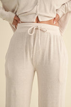 Cargar imagen en el visor de la galería, Soft Brushed Hacci Wide Leg Pants
