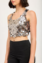 Cargar imagen en el visor de la galería, SEQUIN RACER BACK TOP
