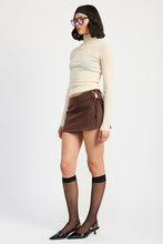 Cargar imagen en el visor de la galería, MINI LOW WAISTED SKIRT WITH RIBBON TIES
