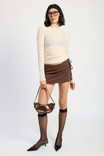 Cargar imagen en el visor de la galería, MINI LOW WAISTED SKIRT WITH RIBBON TIES
