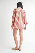 Load image into Gallery viewer, BUTTON UP OVERSIZED COLLARED STRIPE SHIRT
