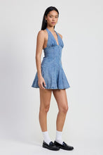 Cargar imagen en el visor de la galería, MINI HALTER NECK DENIM DRESS
