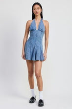 Cargar imagen en el visor de la galería, MINI HALTER NECK DENIM DRESS
