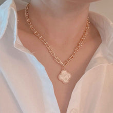 Load image into Gallery viewer, Fiona Pendant U Chain Necklace
