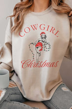 Cargar imagen en el visor de la galería, COWGIRL CHRISTMAS Graphic Sweatshirt
